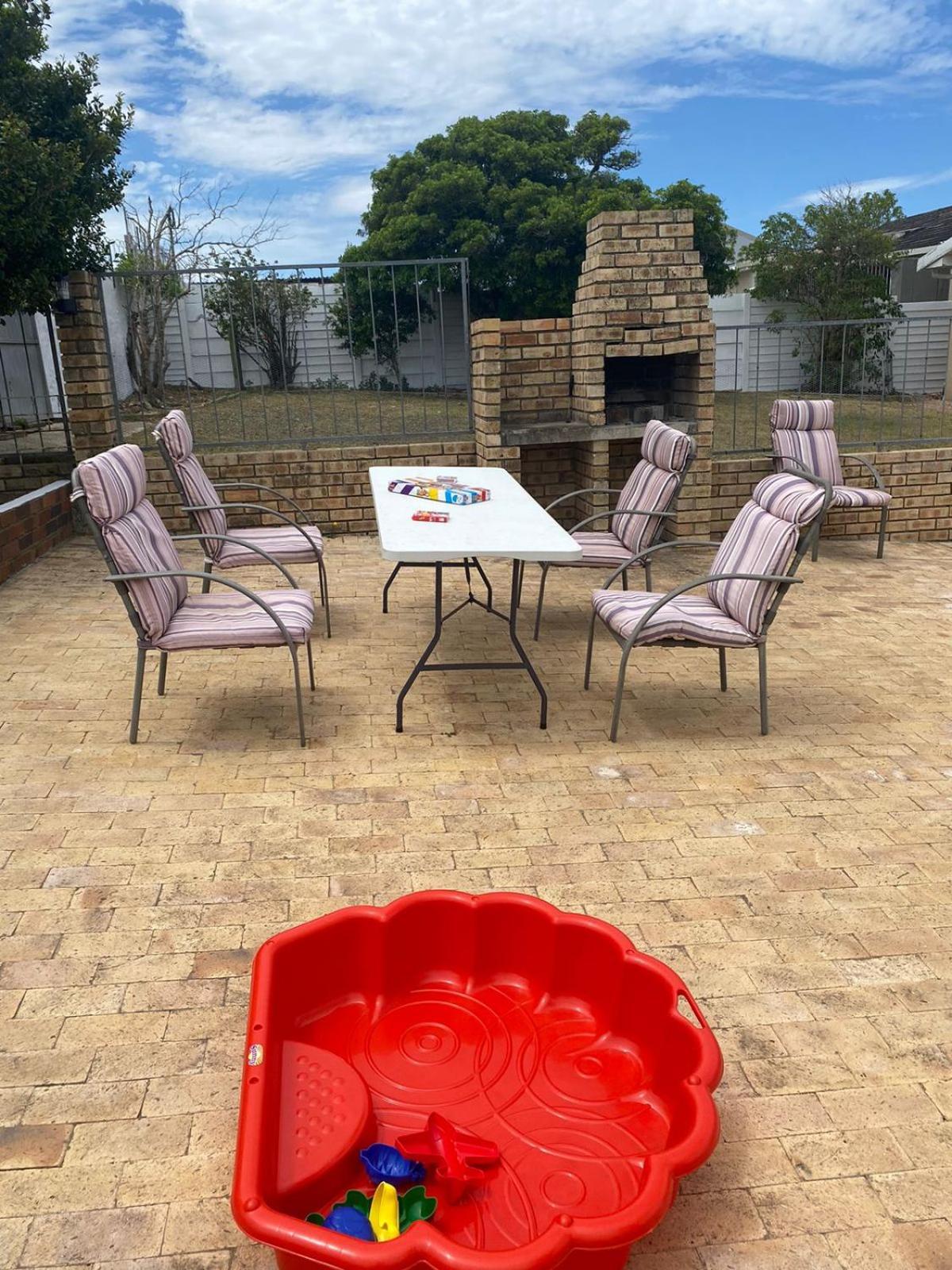 Exhale Self Catering Accommodati * Port Elizabeth